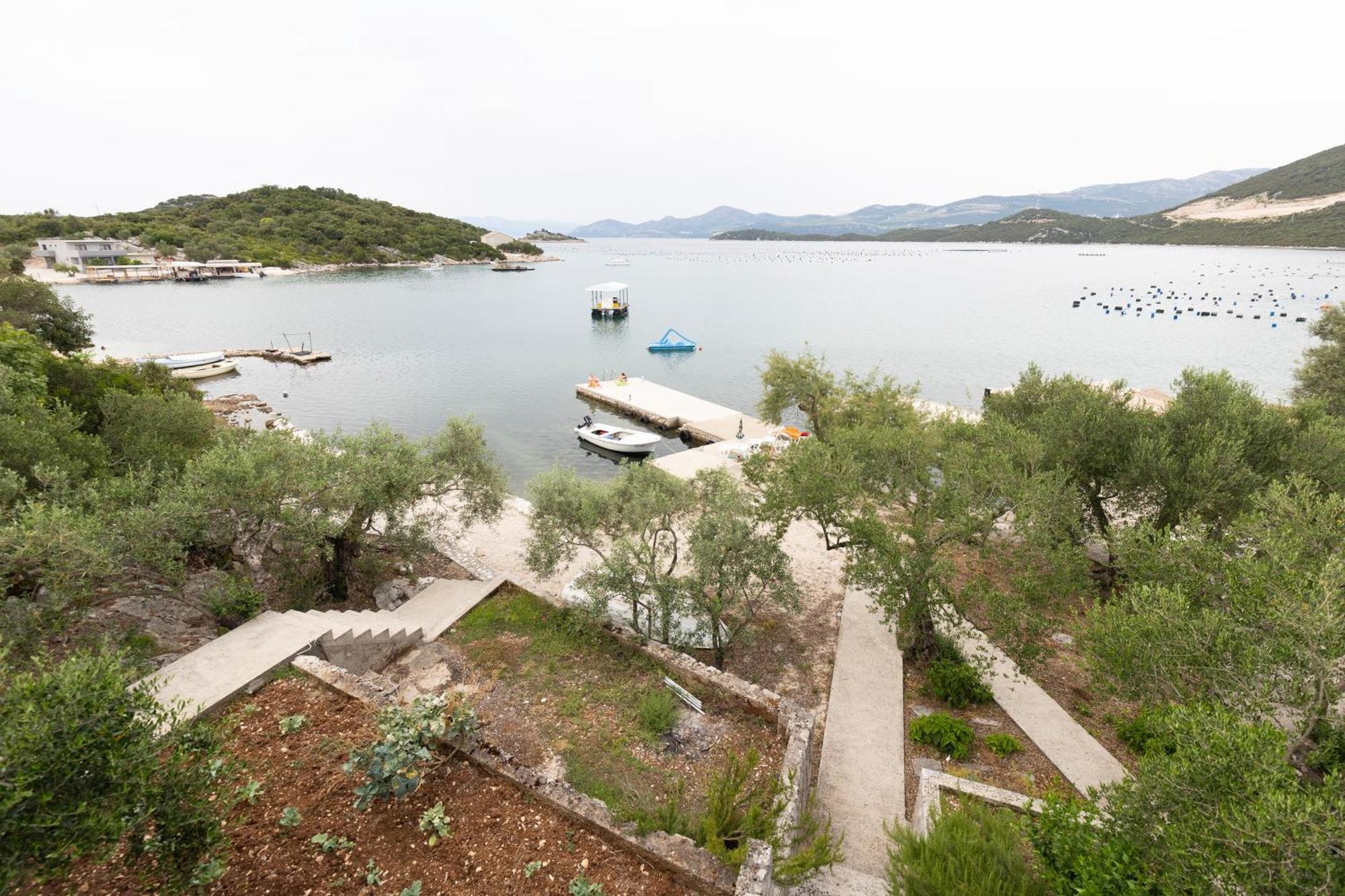 Apartments By The Sea Zuronja, Peljesac - 10137 Brijesta Exterior photo